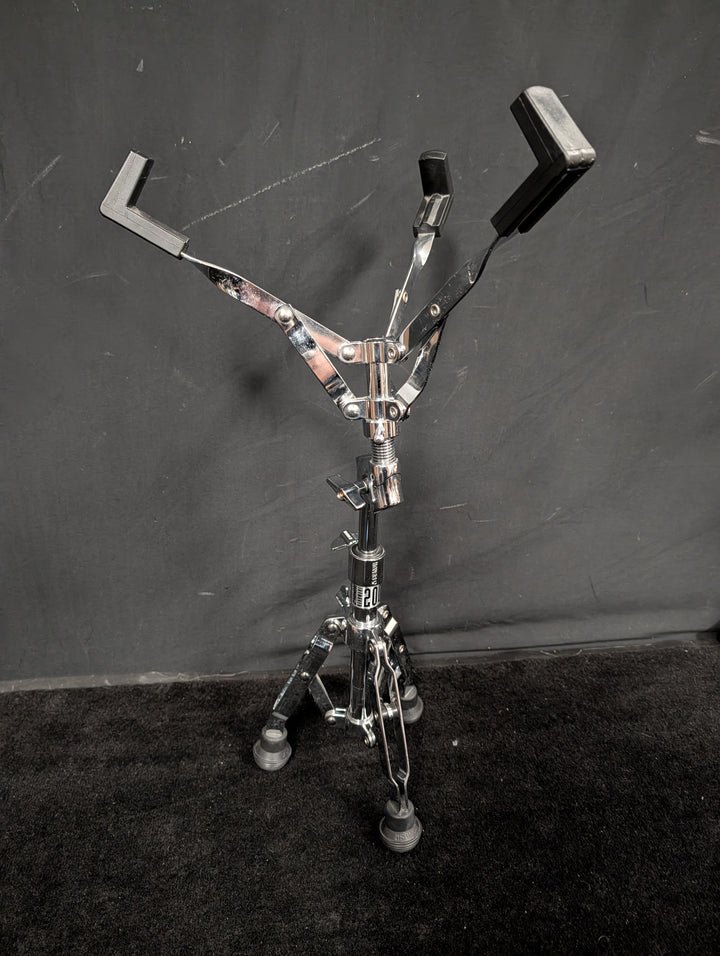 200 Series Snare Stand