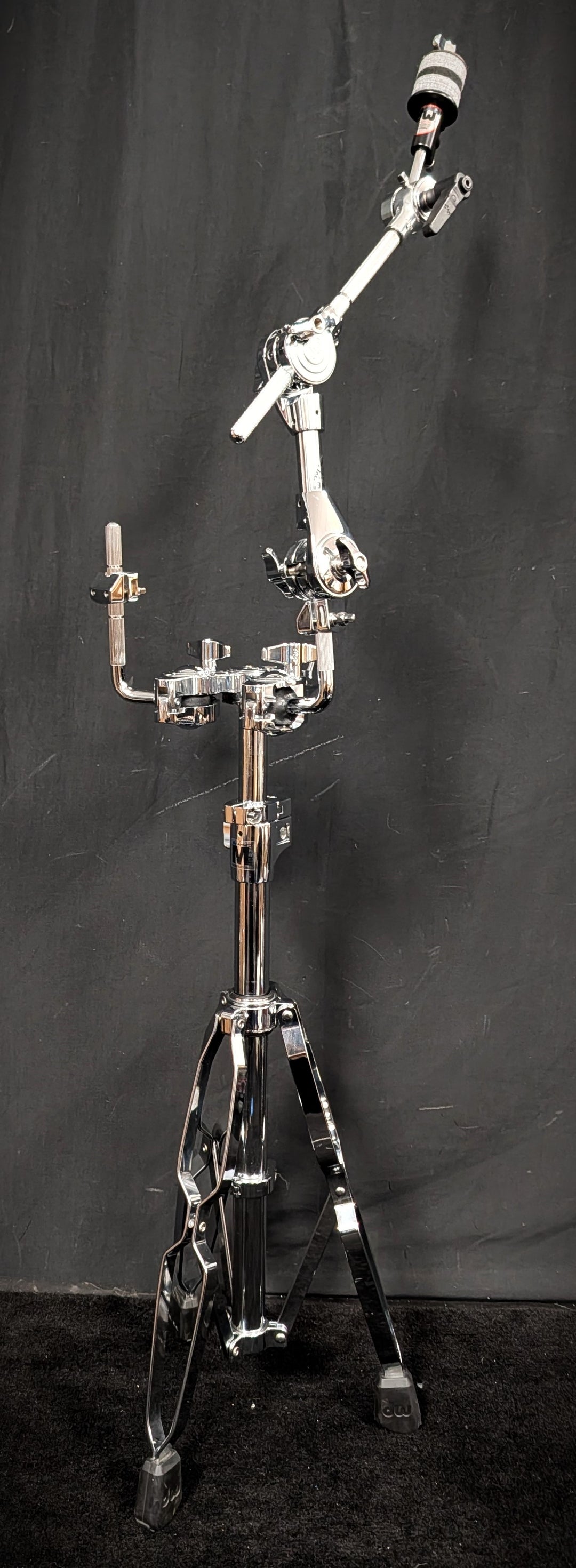 9000 Series Airlift Double Tom Stand with Dogbone &amp; Cymbal Arm