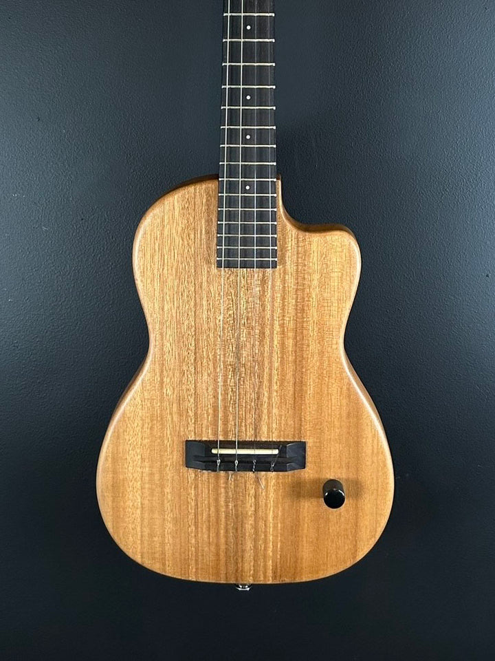 BE-D Deluxe Solid Acacia Baritone Uke, Recent