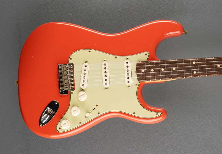 1960 Journeyman Relic Stratocaster - Tahitian Coral