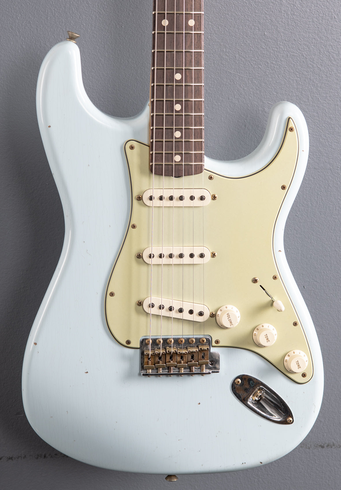1960 Journeyman Relic Stratocaster – Dave's Guitar Shop