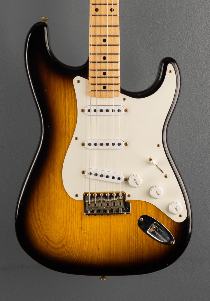 1955 Journeyman Relic Stratocaster - Two Tone Sunburst