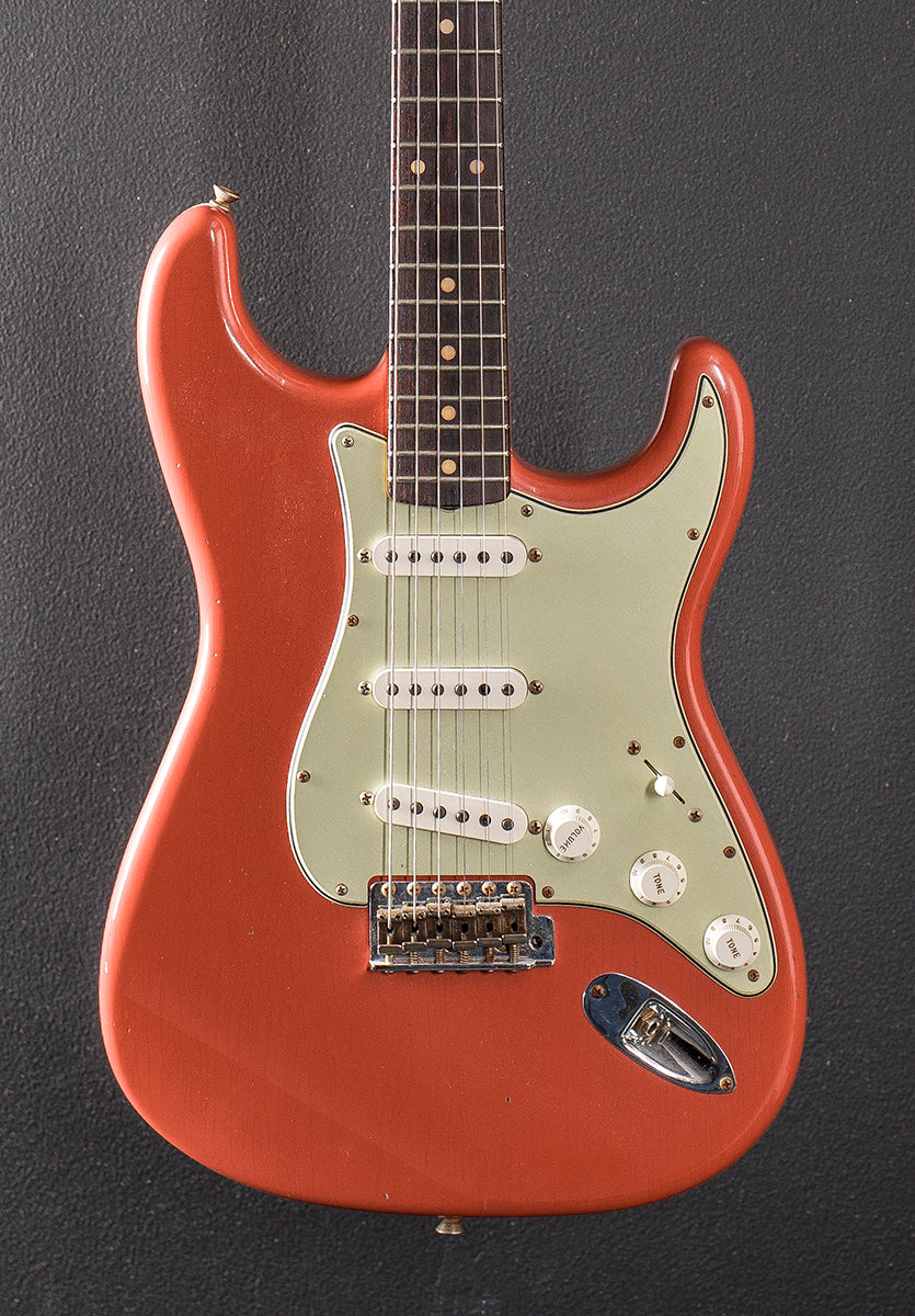 Used 1960 Journeyman Relic Strat '22 – Dave's Guitar Shop