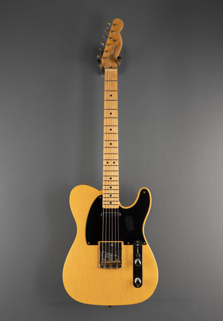 1952 Journeyman Relic Telecaster - Nocaster Blonde