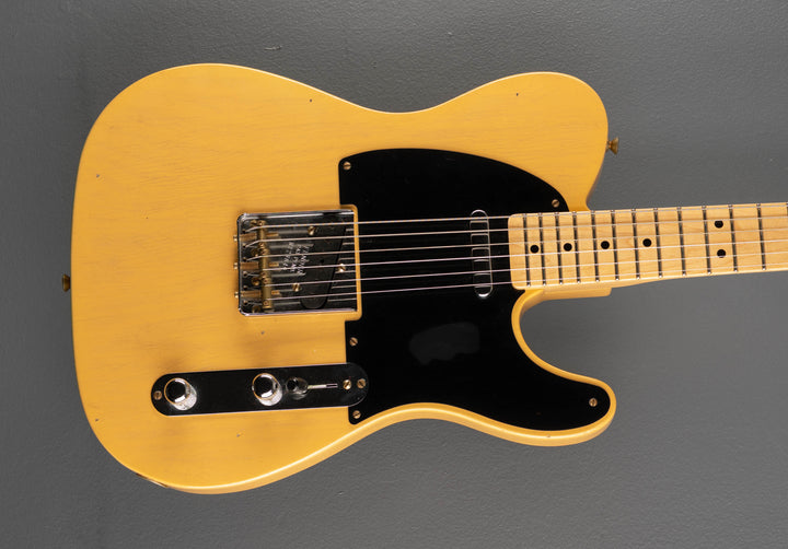 1952 Journeyman Relic Telecaster - Nocaster Blonde
