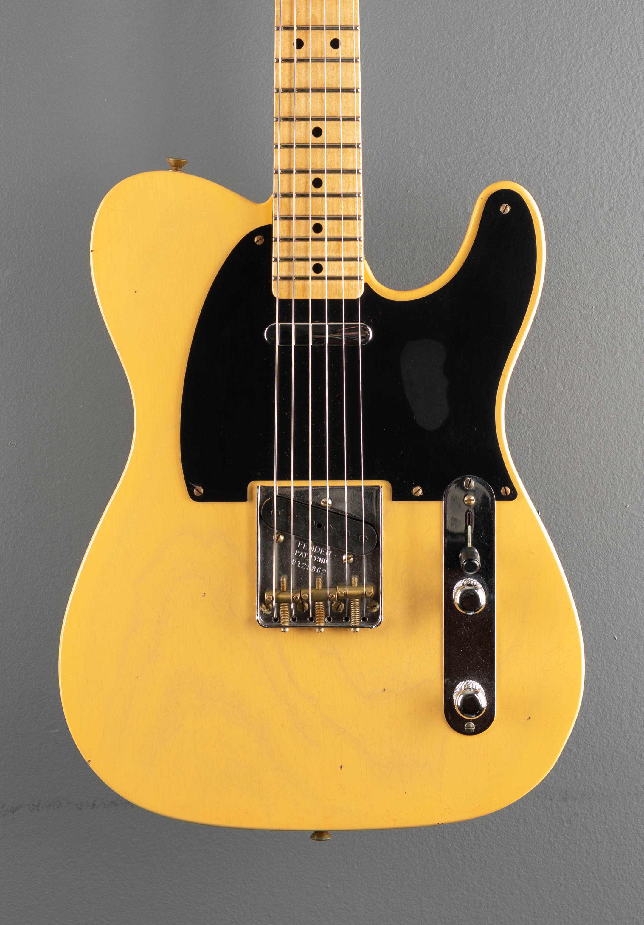 1952 Journeyman Relic Telecaster - Nocaster Blonde – Dave's Guitar