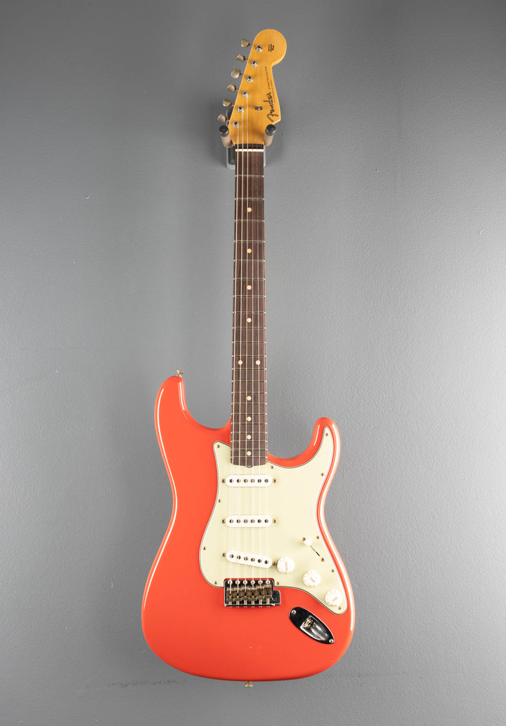 1960 Journeyman Relic Stratocaster - Aged Fiesta Red
