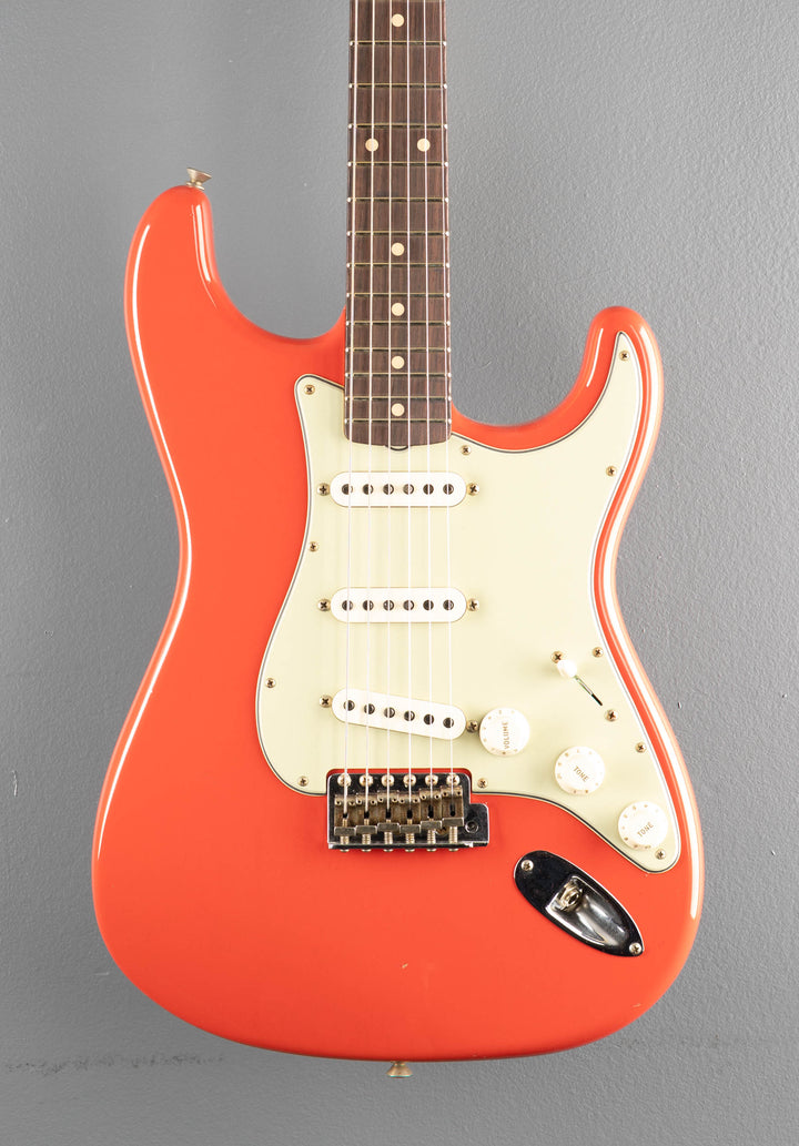 1960 Journeyman Relic Stratocaster - Aged Fiesta Red