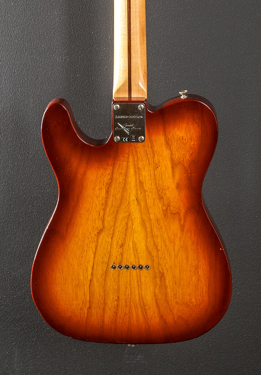 Limited Edition 1950's Journeyman Relic Tele Thinline