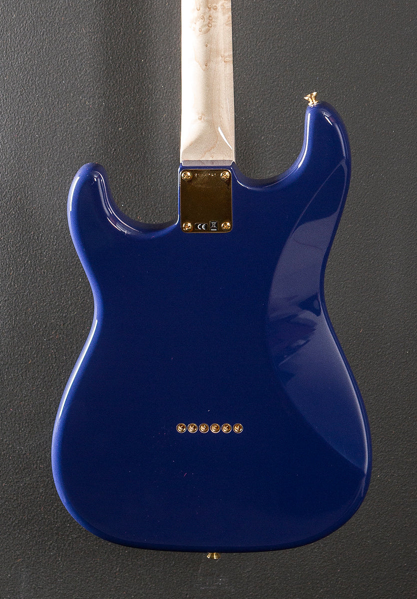 Robert Cray Signature Stratocaster - Violet