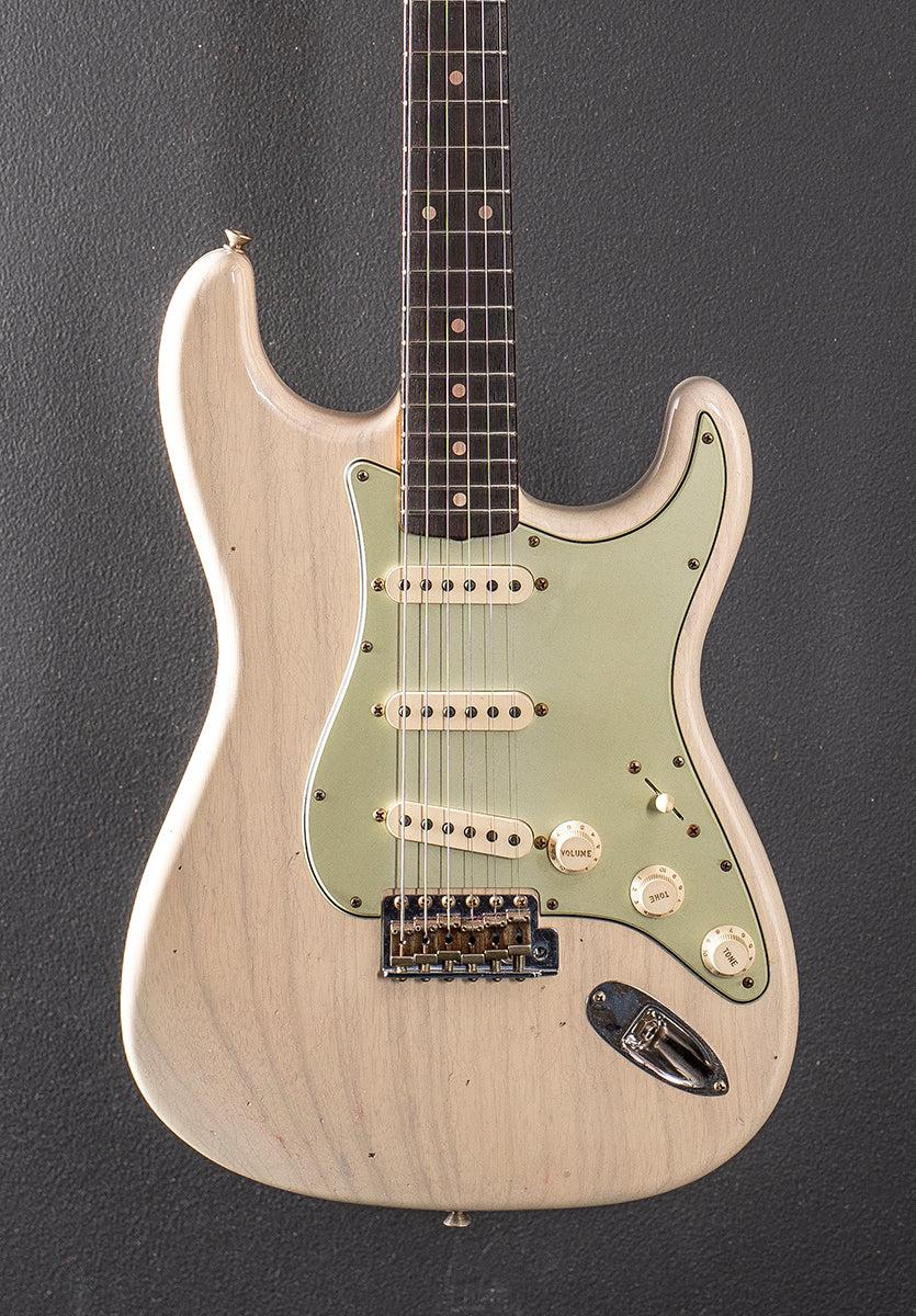 1960 Journeyman Relic Strat – Dave's Guitar Shop