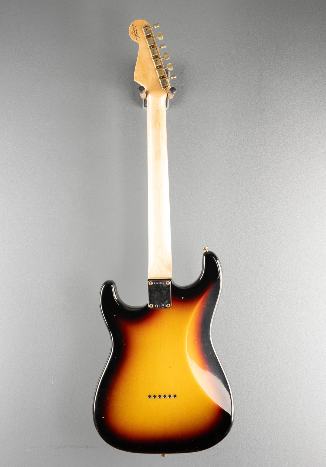 1960 Journeyman Relic Hardtail Stratocaster - 3 Color Sunburst