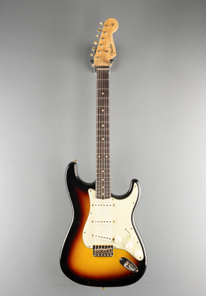 1960 Journeyman Relic Hardtail Stratocaster - 3 Color Sunburst