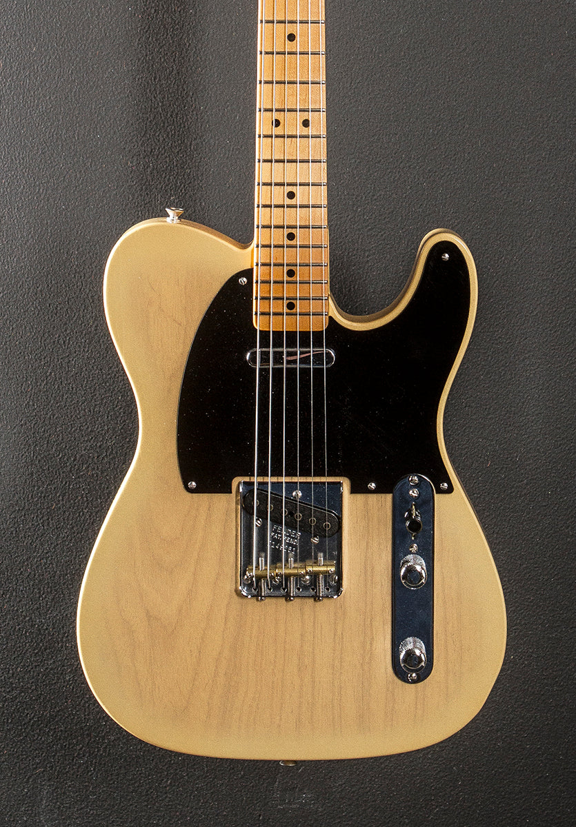 1950 Deluxe Closet Classic Double Esquire