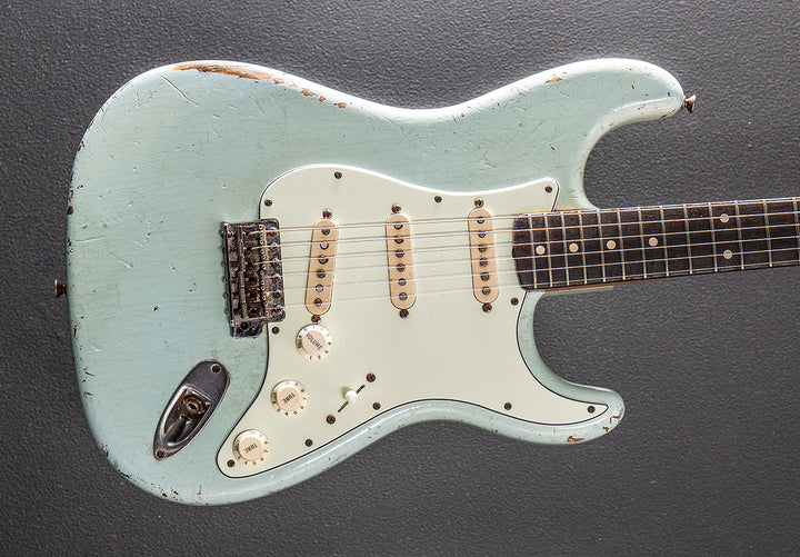 Used 1960 Heavy Relic Strat &