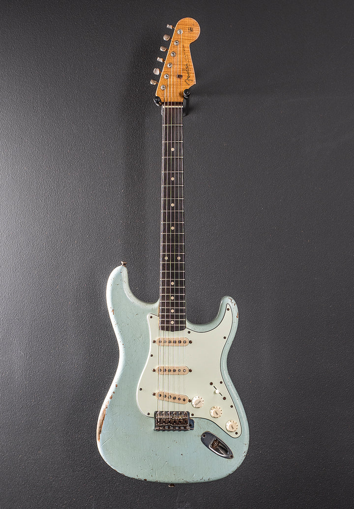 Used 1960 Heavy Relic Strat &
