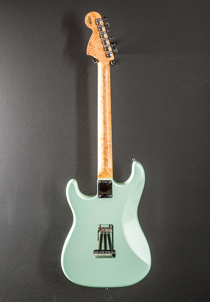 Used Custom Deluxe Strat '13