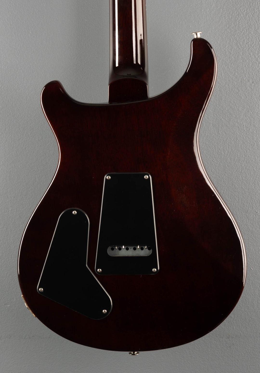 S2 Studio - Black Amber