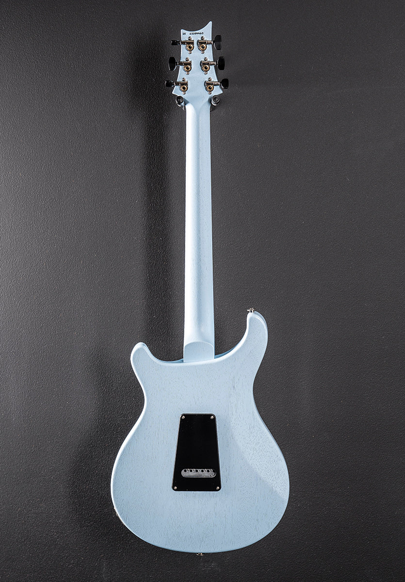 S2 Standard 22 Satin - Cloud Burst