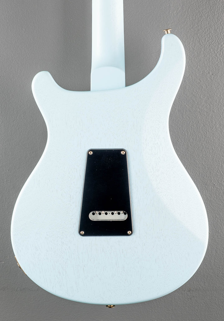 S2 Standard 22 Satin - Cloud Burst