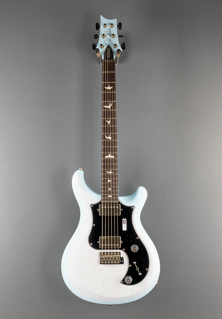 S2 Standard 22 Satin - Cloud Burst