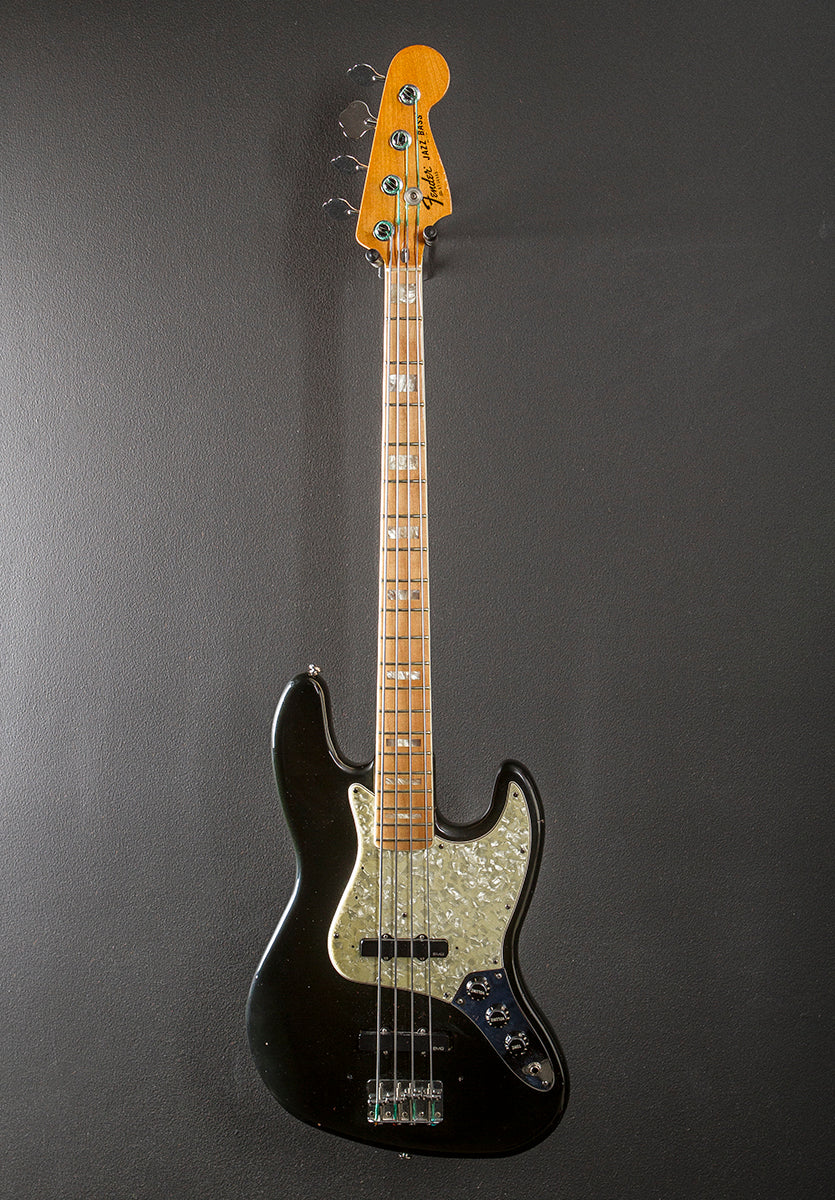 Used Jazz Bass '77