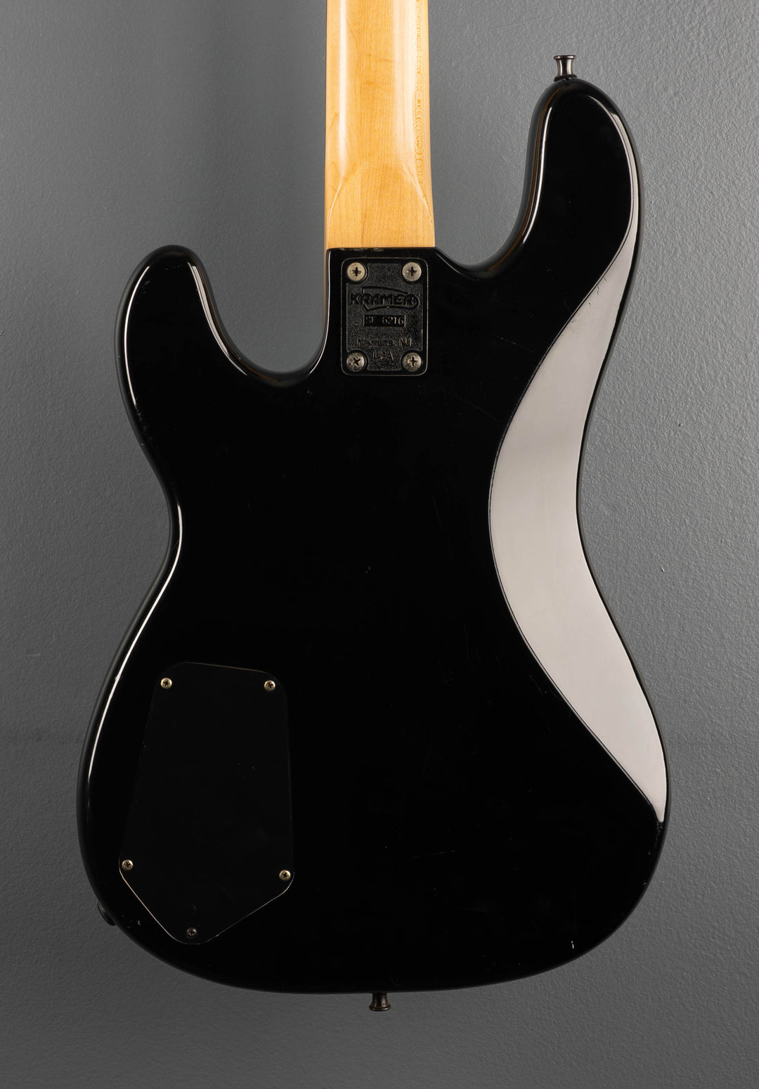 700ST Bass, Late &