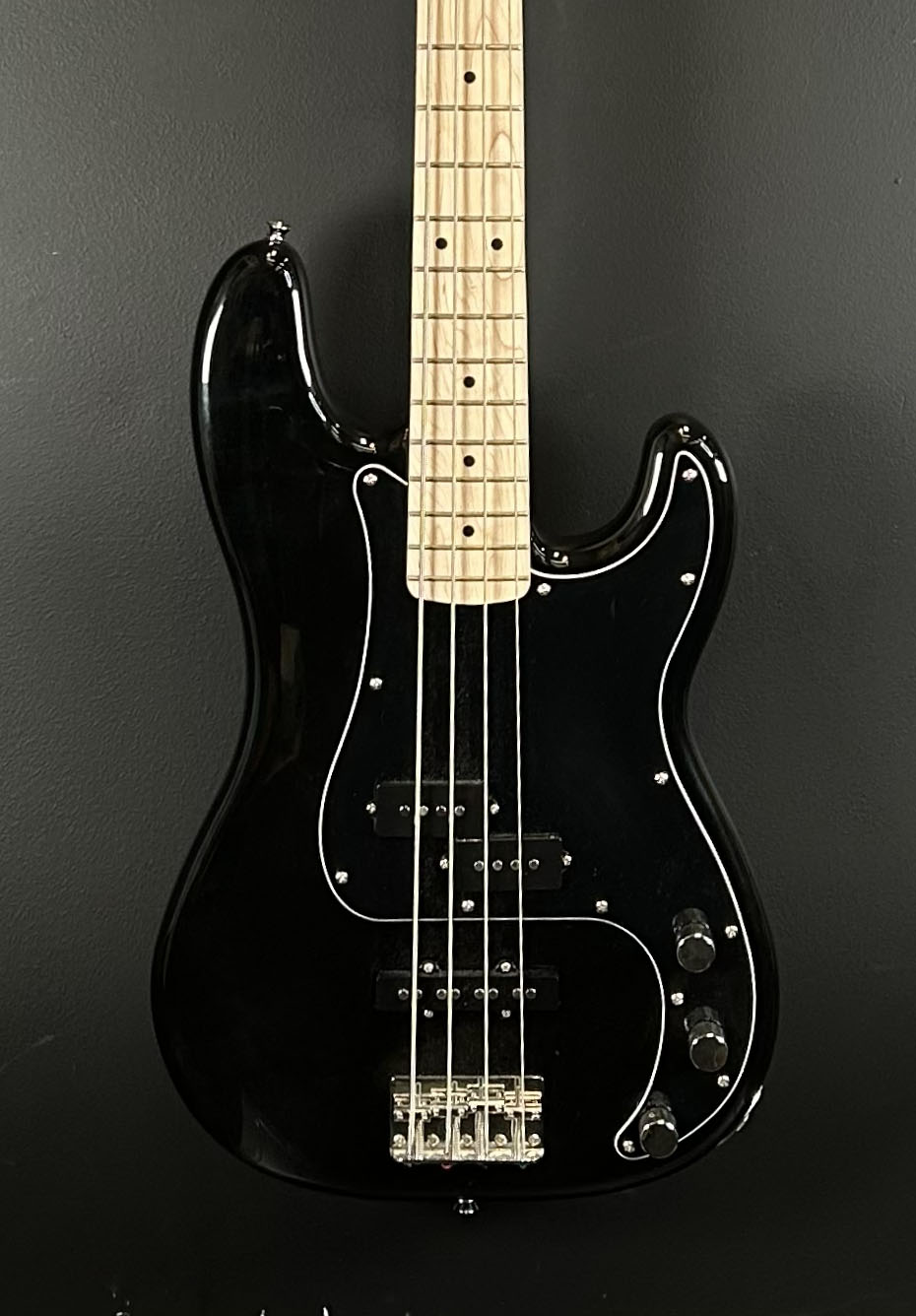 Used Affinity Series Precision Bass PJ &