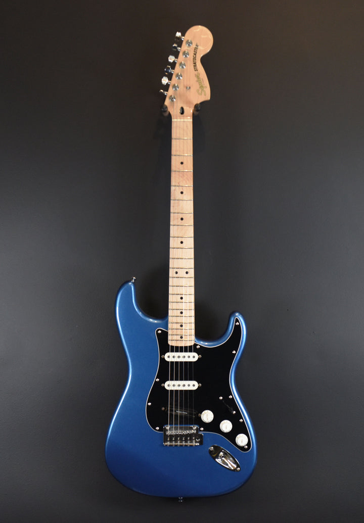 USED Affinity Series Strat '25