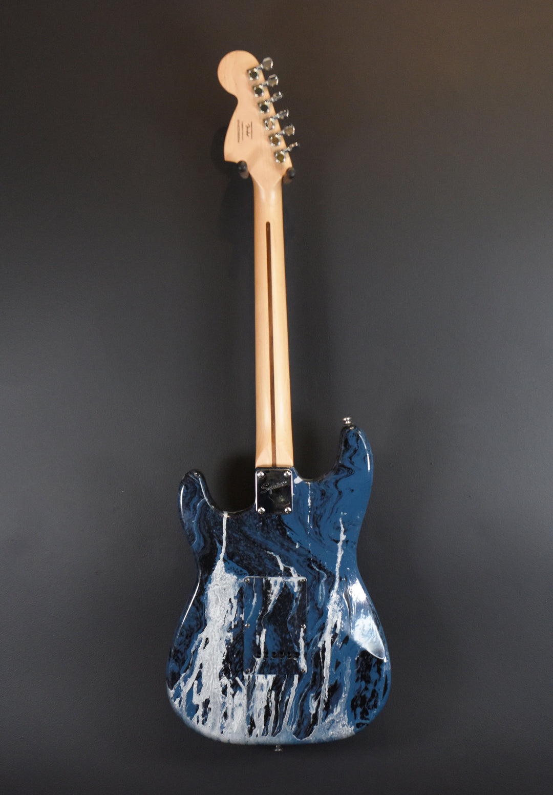 Used Affinity Series Strat '05