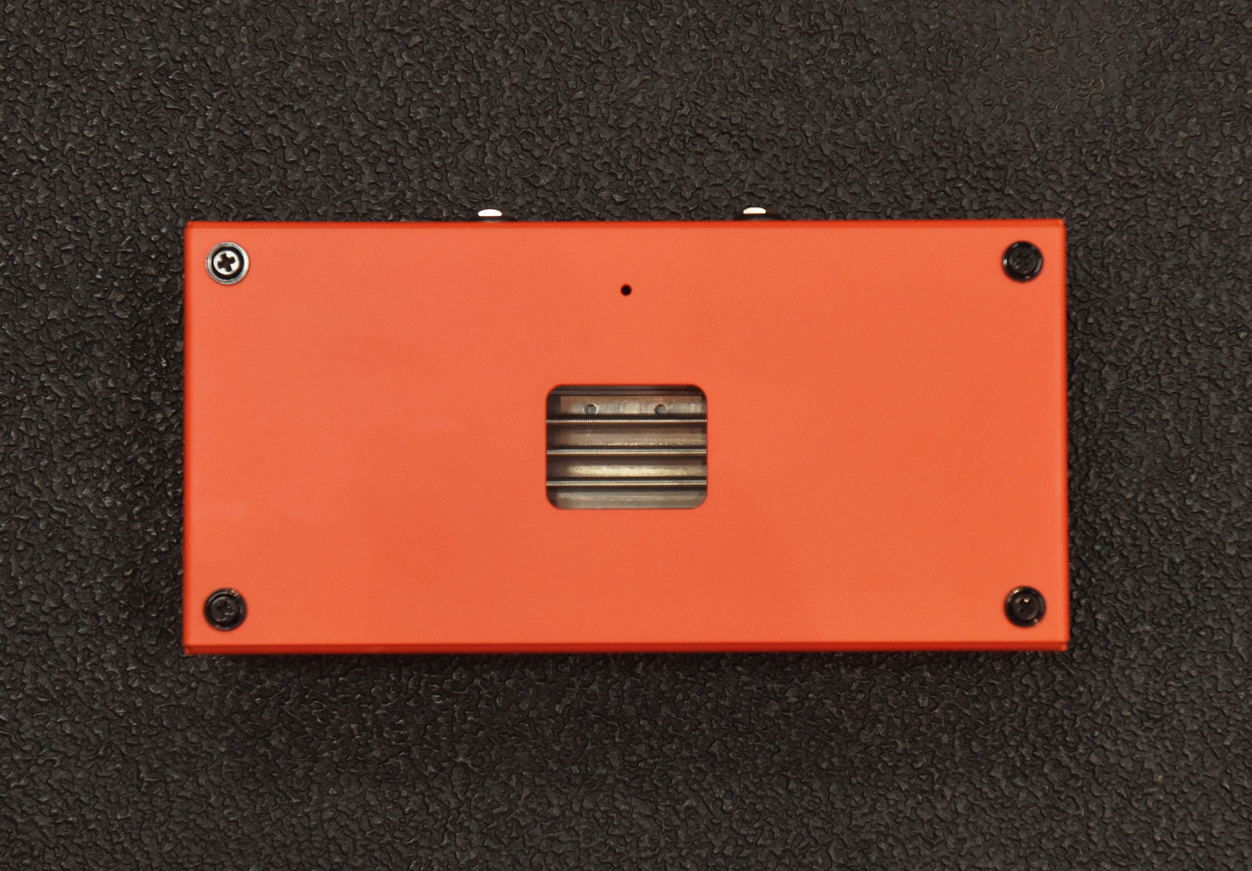 SurfyBear Reverb Compact - Fiesta Red – Dave's Guitar Shop