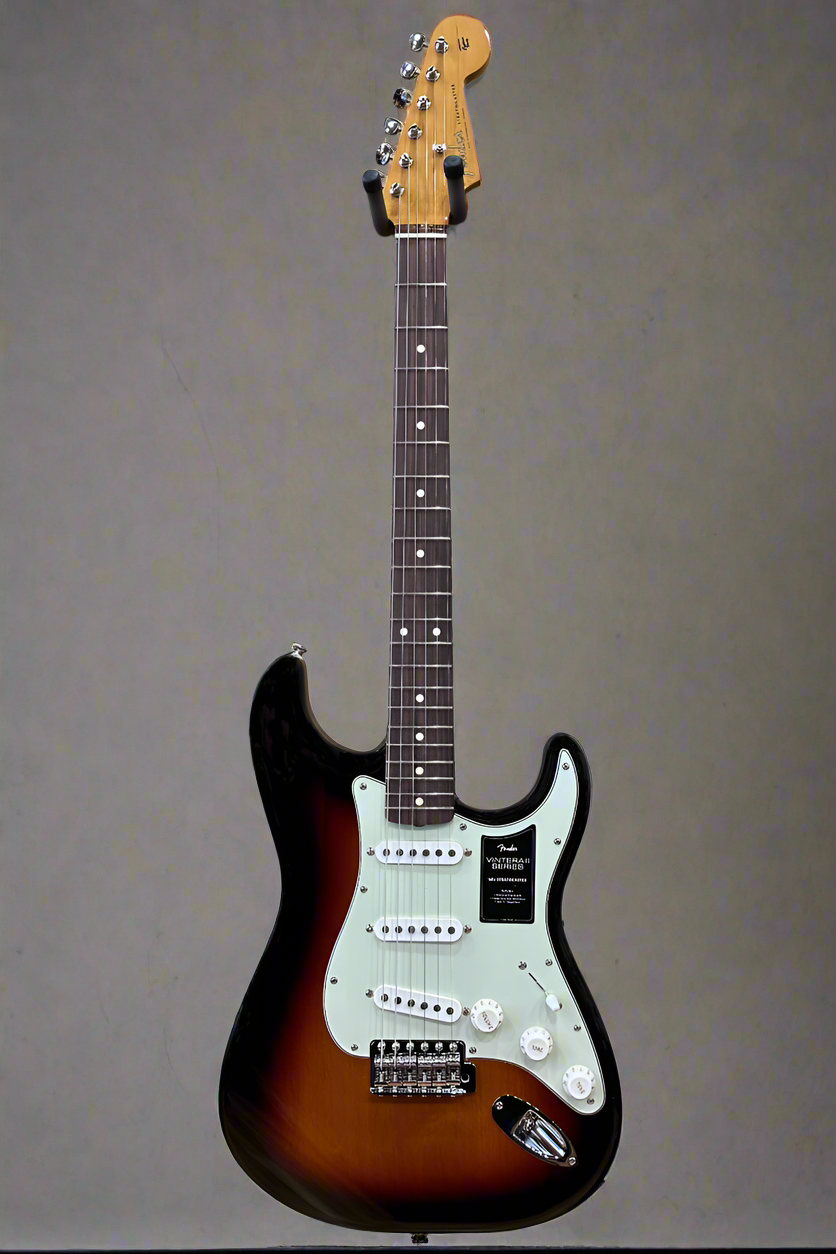 Vintera II 60's Stratocaster - 3 Color Sunburst