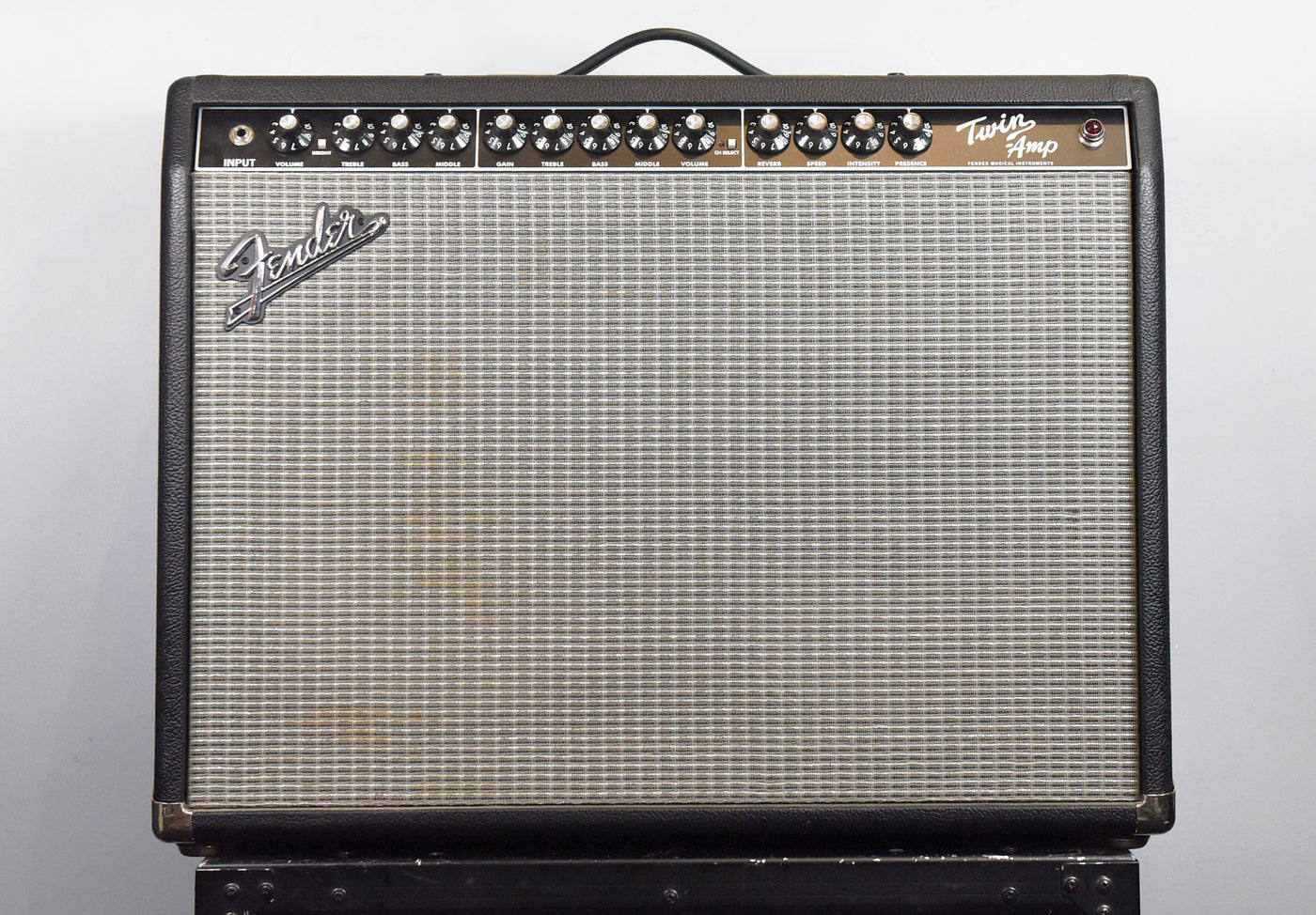 Twin Amp, '09