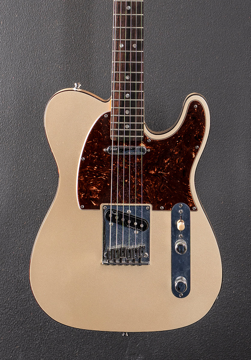 Used American Deluxe Tele &