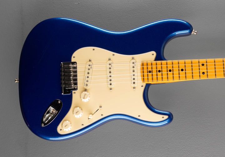 USED American Ultra Stratocaster, &