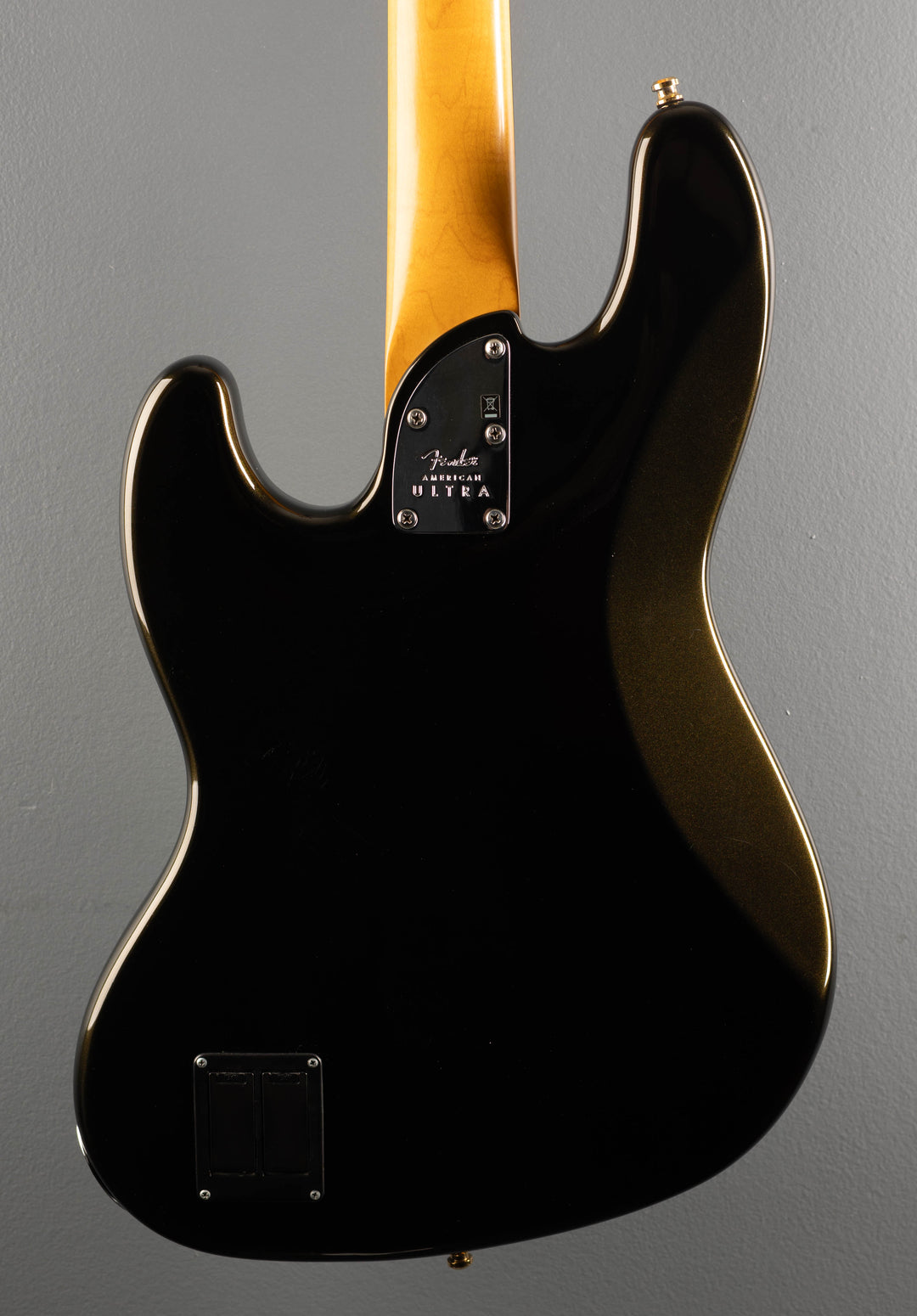 USED American Ultra Jazz Bass, '20