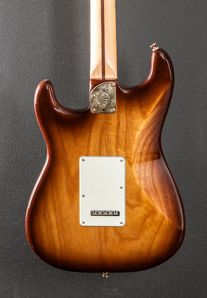 Used 75th Anniversary Commemorative Strat '20