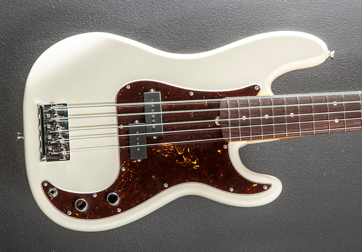 American Professional II Precision Bass V '22