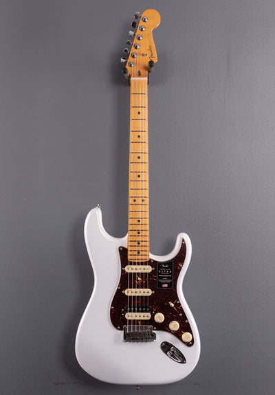 American Ultra Stratocaster HSS – Arctic Pearl w/Maple