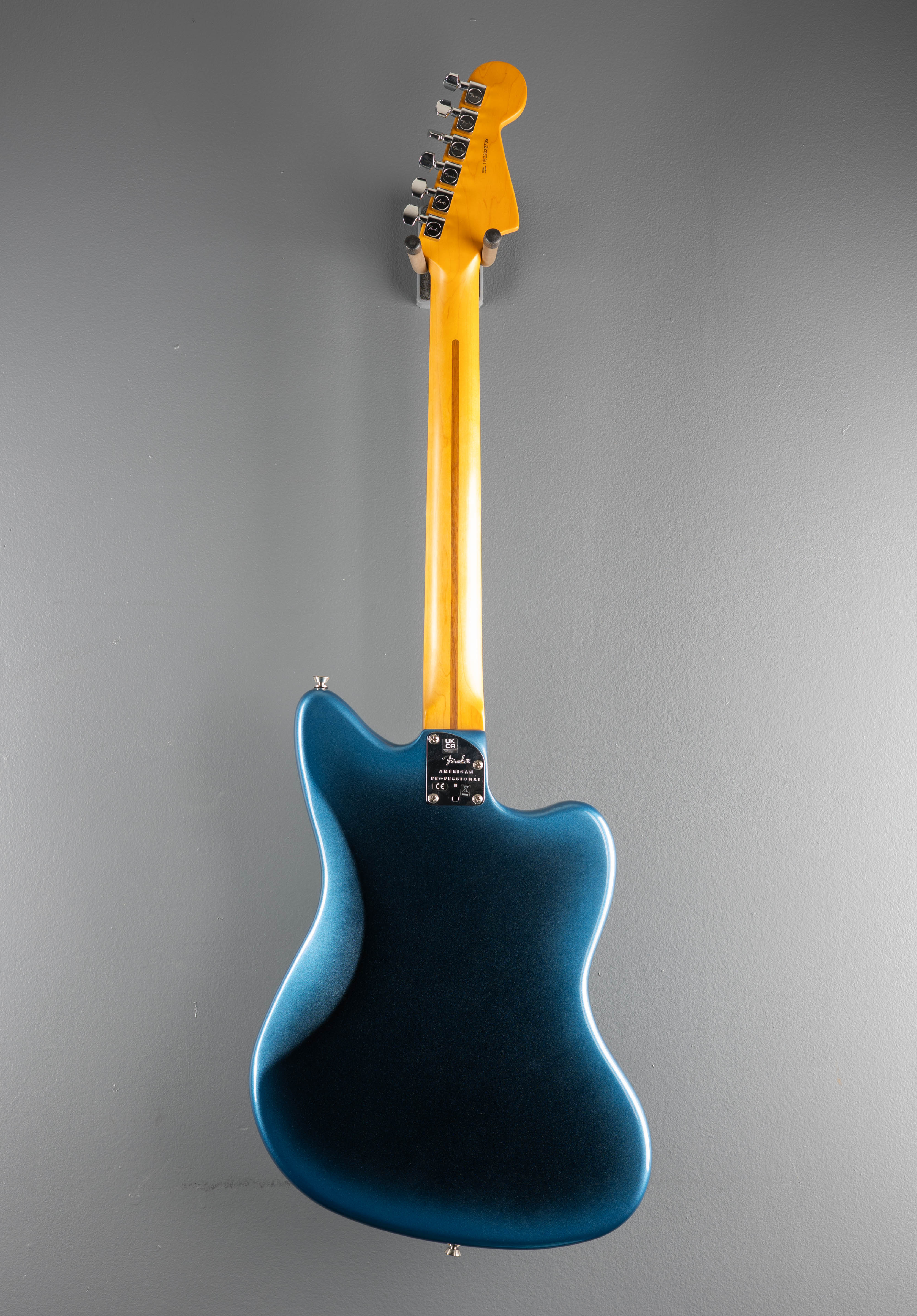 American Professional II Jazzmaster Left Hand – Dark Night w