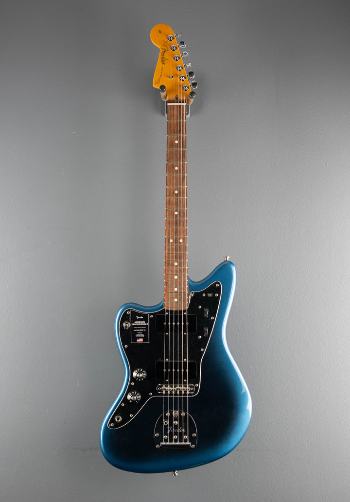 American Professional II Jazzmaster Left Hand – Dark Night w/Rosewood