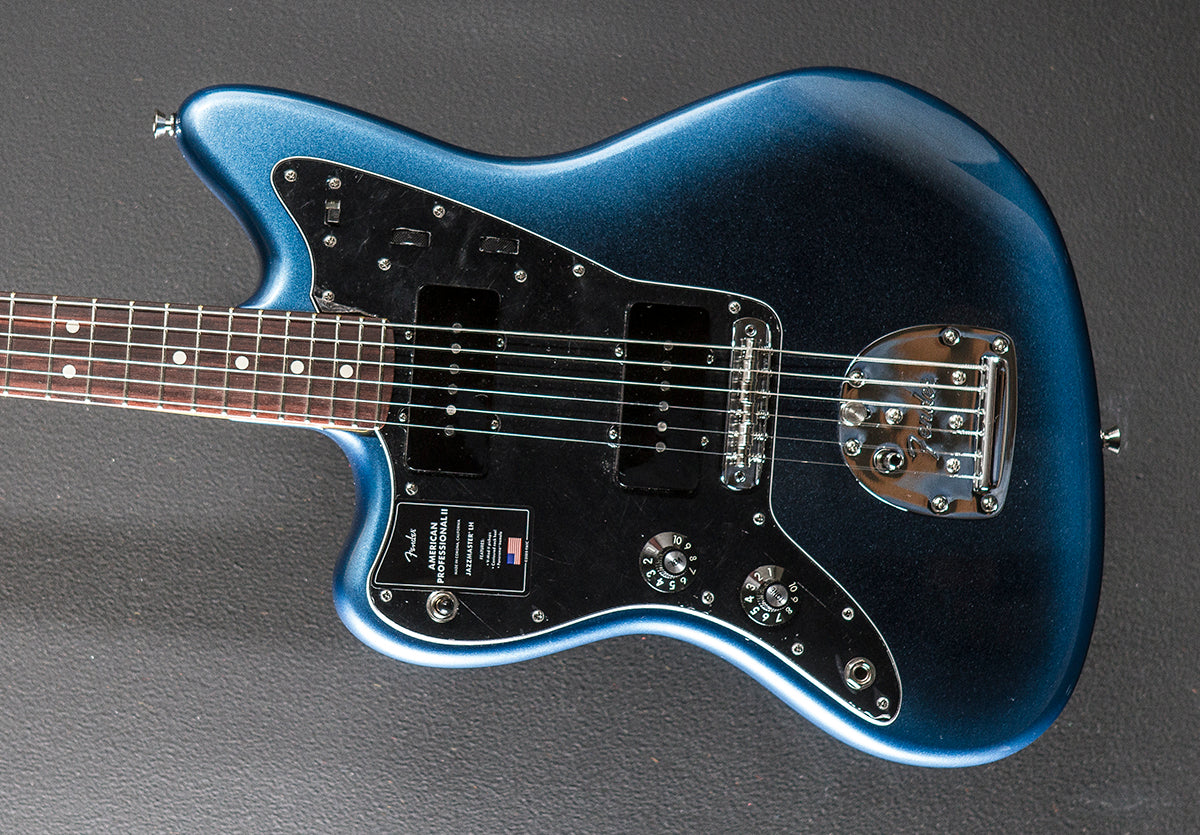 American Professional II Jazzmaster Left Hand – Dark Night w/Rosewood