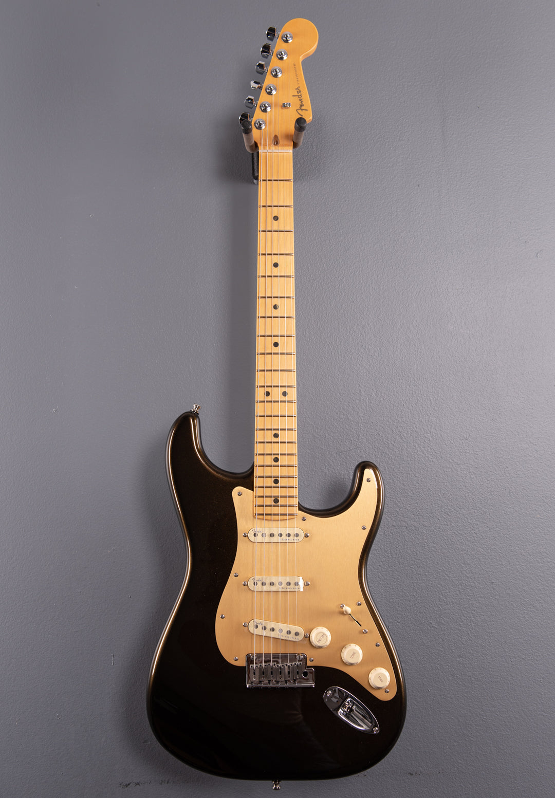 American Ultra Stratocaster - Texas Tea w/Maple