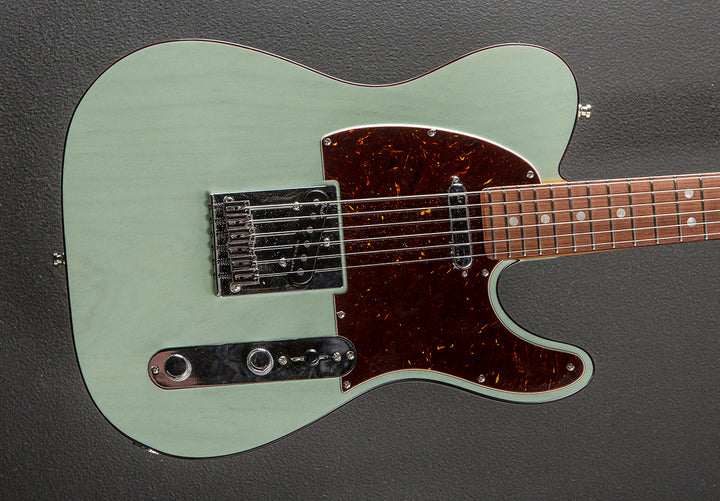 Used American Ultra Luxe Tele '23