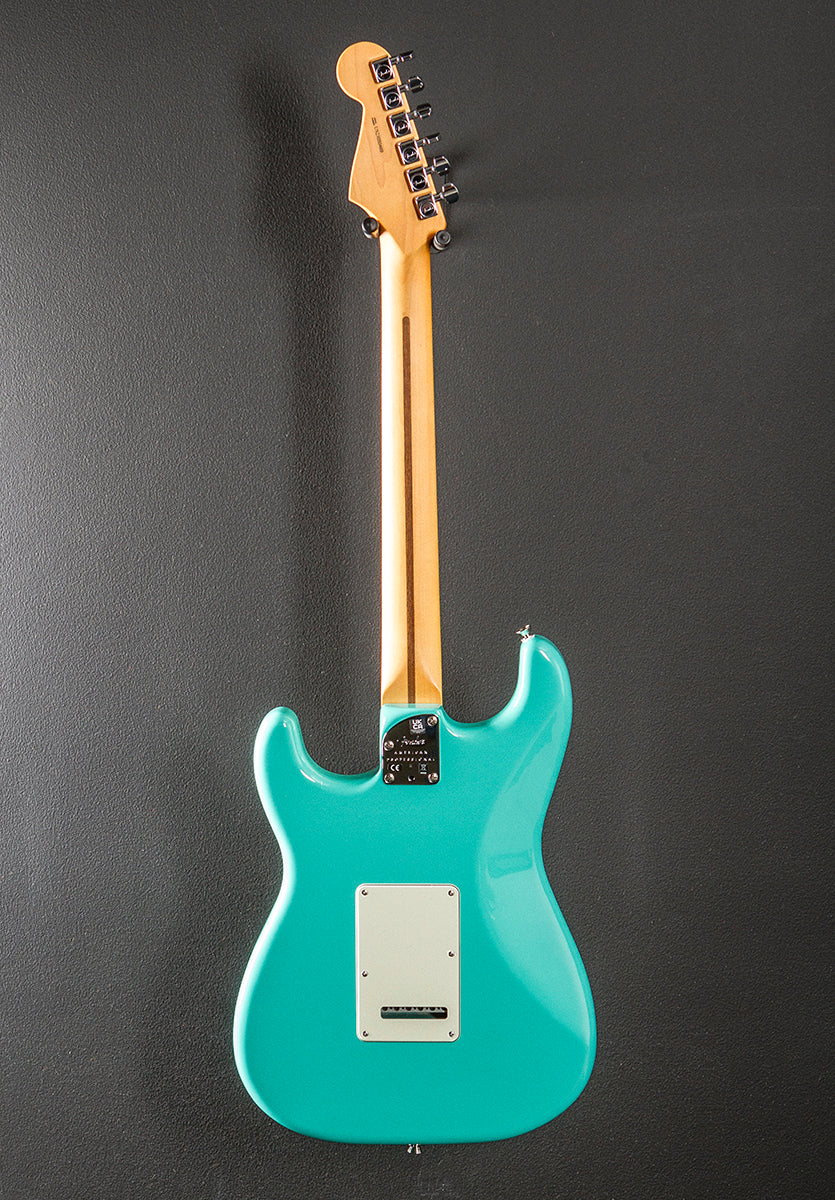 Dave's Guitar Shop Limited Edition American Professional II Stratocaster - Seafoam Green