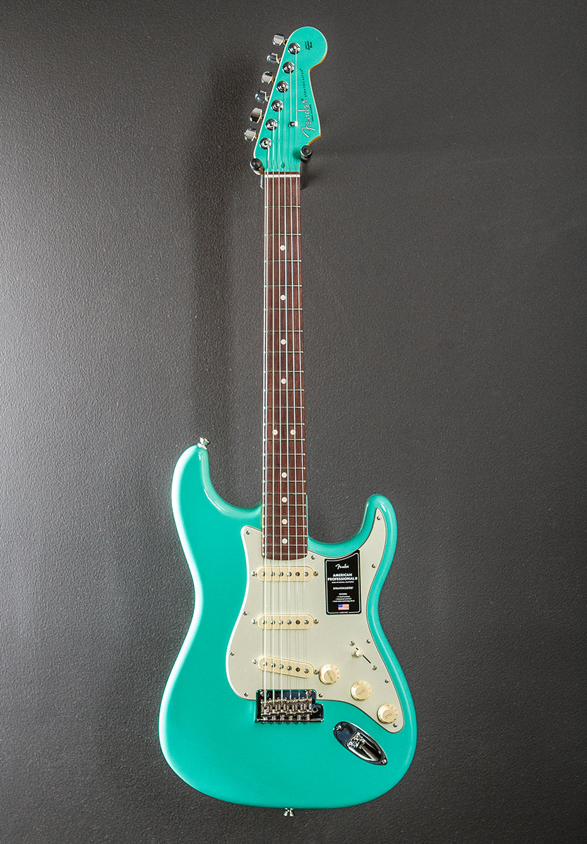 Dave's Guitar Shop Limited Edition American Professional II Stratocaster - Seafoam Green