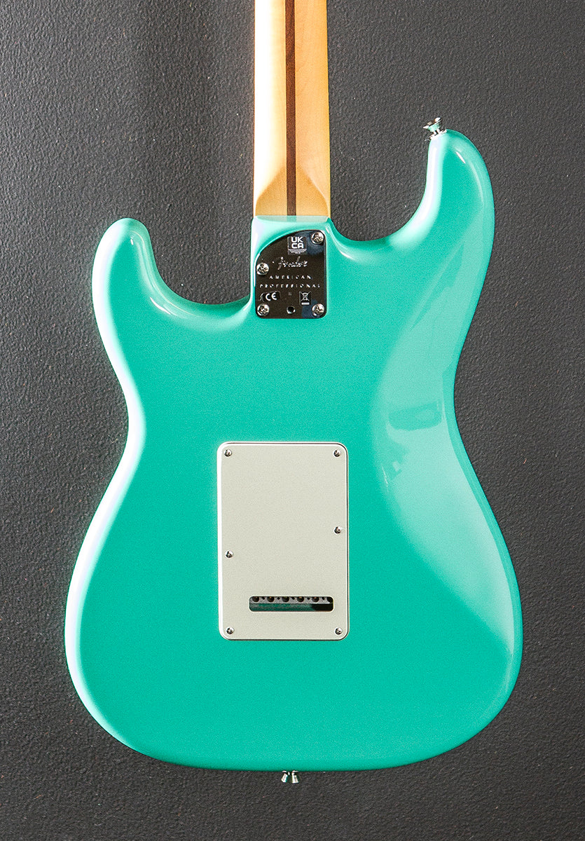 Dave's Guitar Shop Limited Edition American Professional II Stratocaster - Seafoam Green
