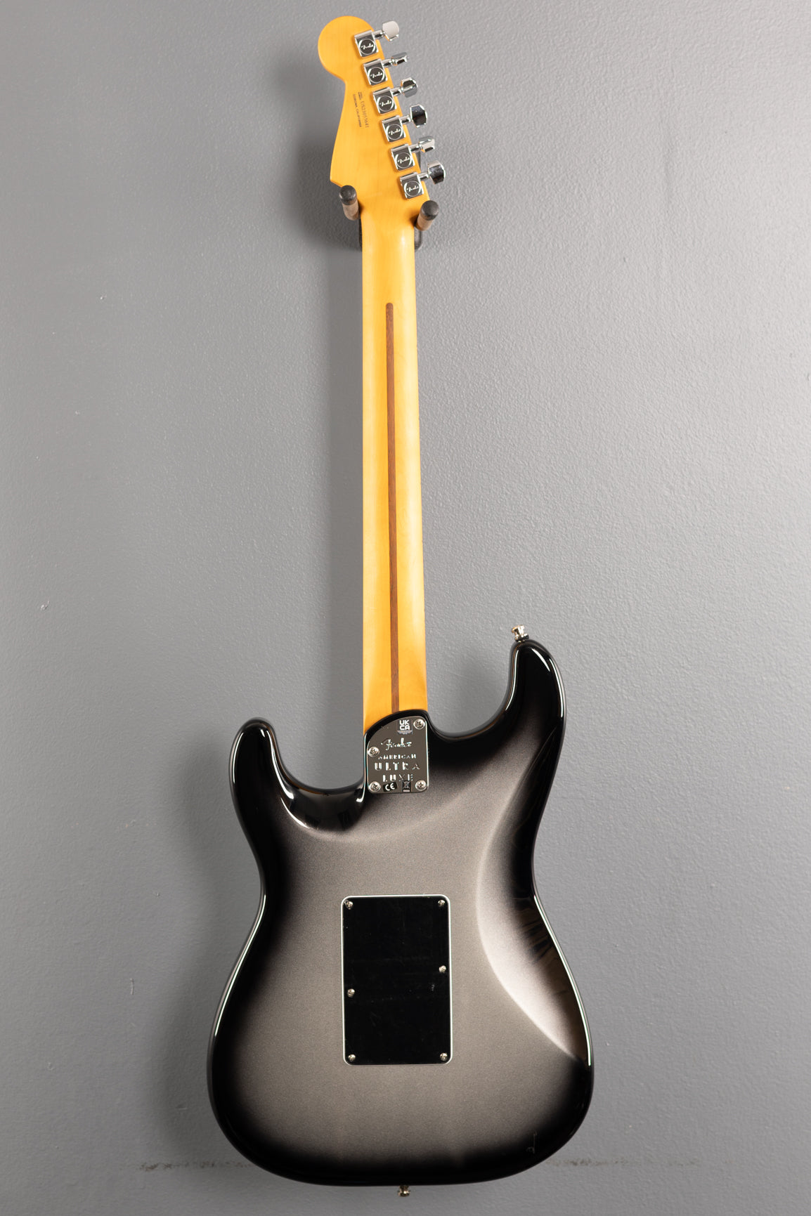 American Ultra Luxe Stratocaster Floyd Rose HSS - Silverburst