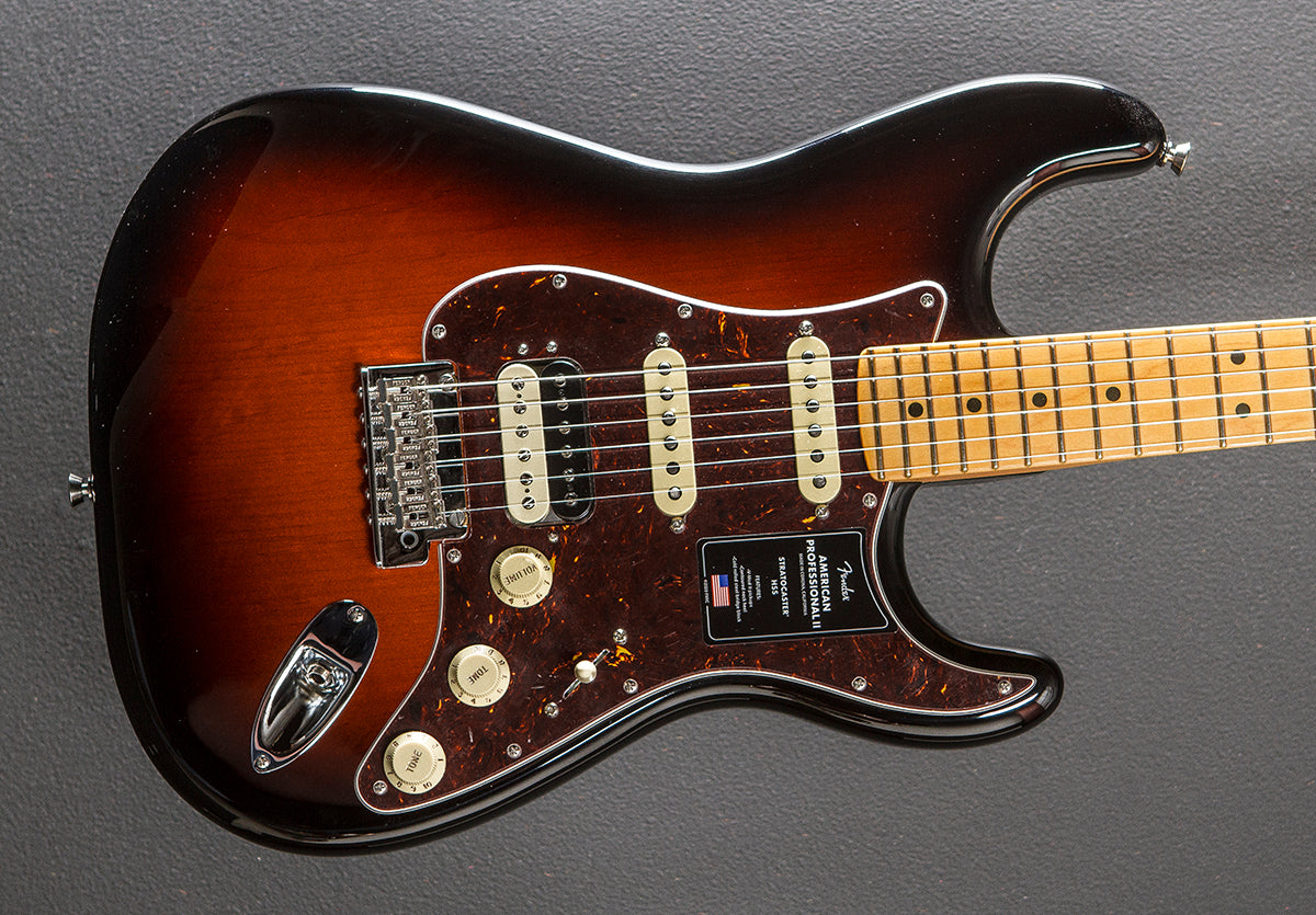 American Professional II Stratocaster HSS - 3 Color Sunburst w/Maple