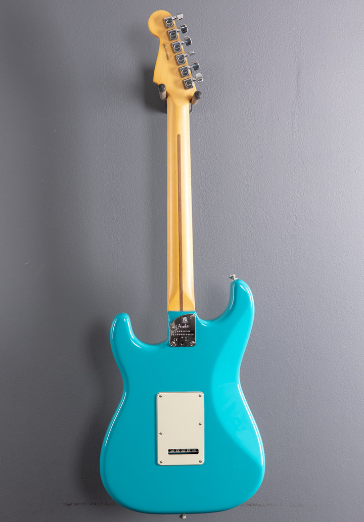 American Professional II Stratocaster – Miami Blue w/Maple